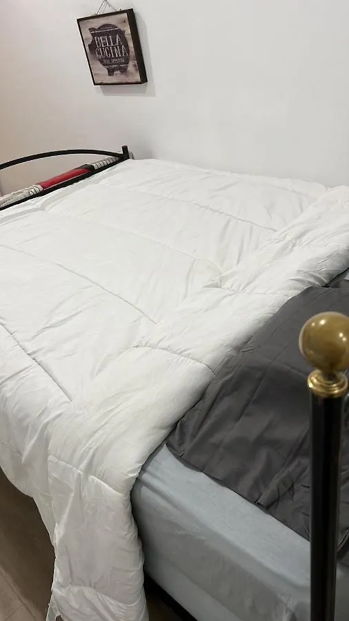 Low Cost Studio Bcn Барселона Апартаменты